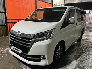 Toyota Granvia, 2020