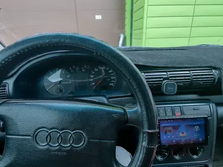 Audi A4 1995 года за 1 990 000 тг. в Караганда – фото 3