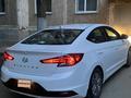 Hyundai Elantra 2019 года за 6 500 000 тг. в Уральск – фото 9