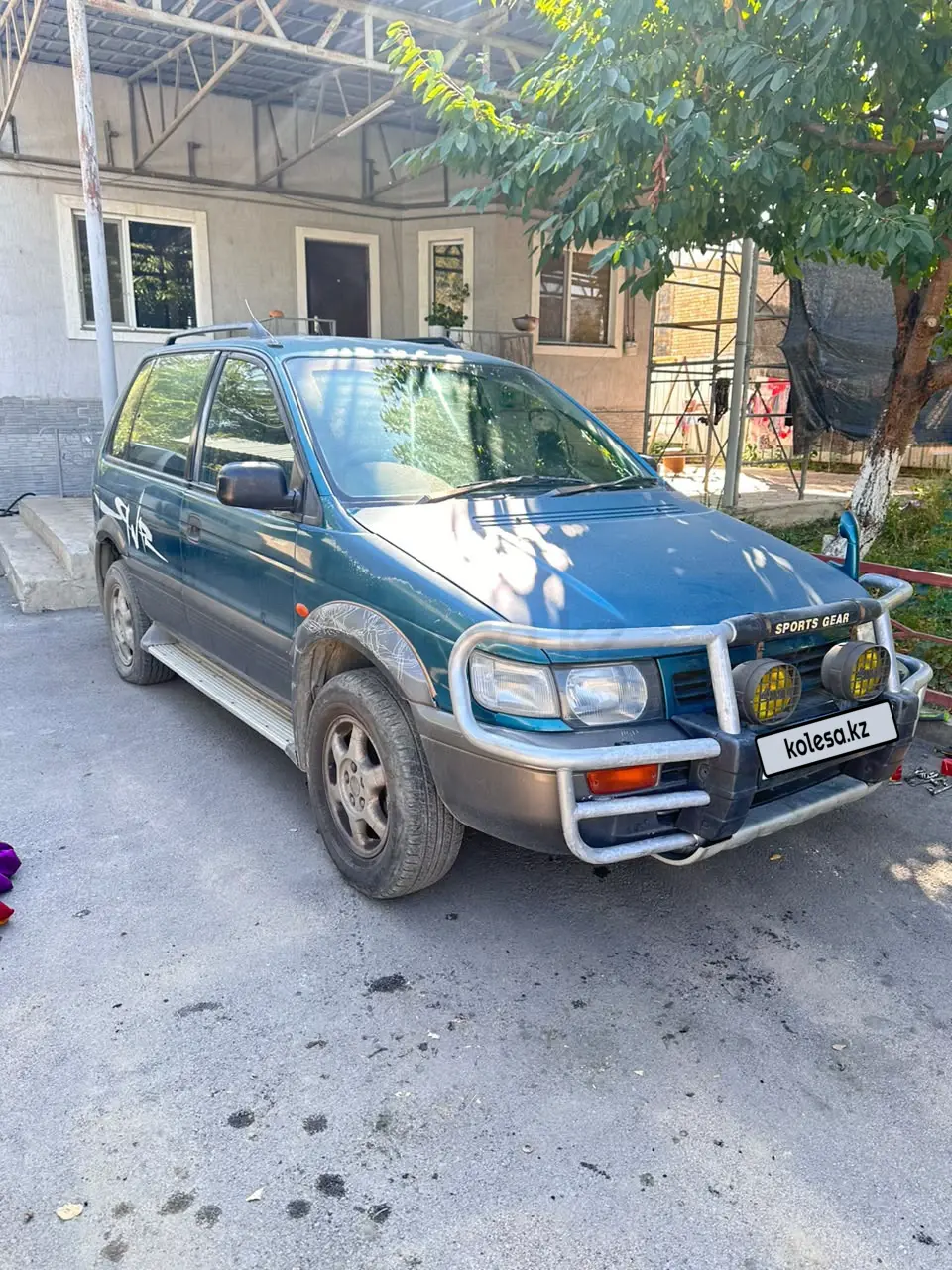 Mitsubishi RVR, 1997