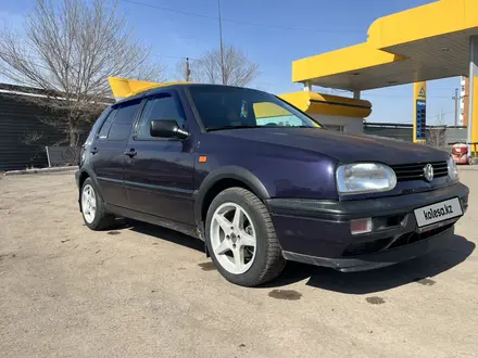 Volkswagen Golf 1995 года за 2 300 000 тг. в Астана – фото 4