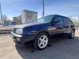 Volkswagen Golf 1995 годаүшін2 300 000 тг. в Астана