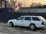 Mercedes-Benz E 220 1994 годаfor1 900 000 тг. в Алматы – фото 3
