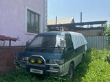 Mitsubishi Delica 1996 годаfor1 100 000 тг. в Алматы