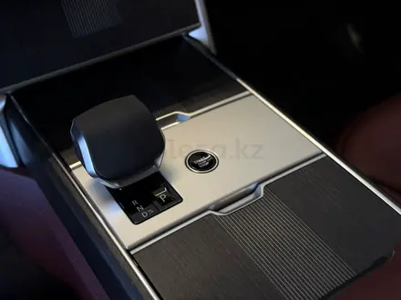 Land Rover Range Rover Autobiography 2026 года за 137 118 000 тг. в Астана – фото 13