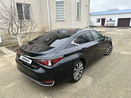 Lexus ES 250 2020 года за 20 000 000 тг. в Атырау – фото 5