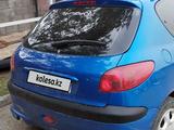 Peugeot 206 2006 годаүшін1 750 000 тг. в Алматы – фото 2