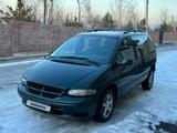 Chrysler Voyager 2000 года за 3 000 000 тг. в Алматы – фото 2