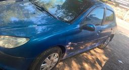 Peugeot 206 2006 года за 1 500 000 тг. в Алматы – фото 4