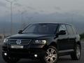 Volkswagen Touareg 2006 годаүшін4 499 999 тг. в Алматы – фото 2