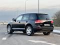 Volkswagen Touareg 2006 годаүшін4 499 999 тг. в Алматы – фото 7