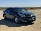 Chevrolet Malibu 2014 года за 7 000 000 тг. в Атырау – фото 5