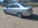Volkswagen Jetta 2005 годаүшін2 300 000 тг. в Астана – фото 3
