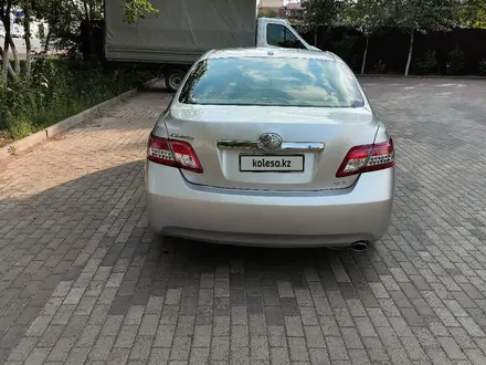 Toyota Camry 2011 года за 5 400 000 тг. в Уральск – фото 9