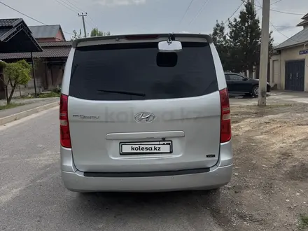 Hyundai Starex 2010 года за 7 200 000 тг. в Шымкент – фото 2
