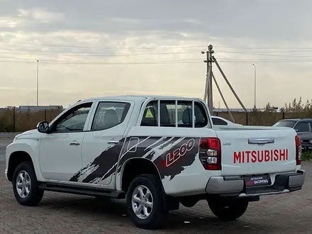 Mitsubishi L200 2022 года за 13 800 000 тг. в Актобе – фото 5