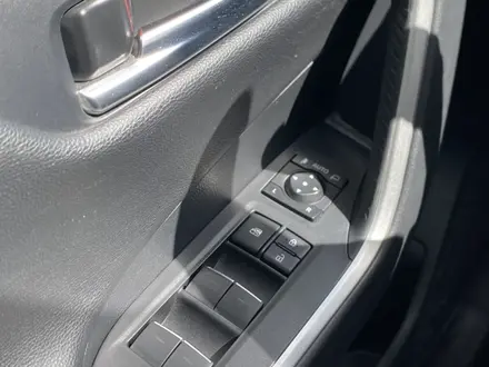 Toyota RAV4 2024 года за 17 900 000 тг. в Уральск – фото 10