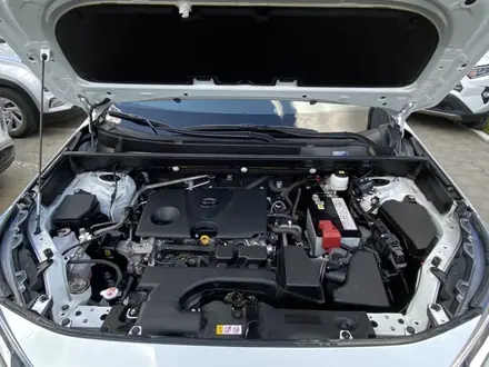 Toyota RAV4 2024 года за 17 900 000 тг. в Уральск – фото 24