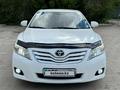 Toyota Camry 2011 года за 7 600 000 тг. в Актобе – фото 4