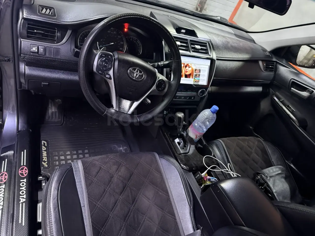 Toyota Camry, 2014