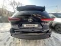 Toyota Highlander 2022 года за 25 300 000 тг. в Алматы – фото 4