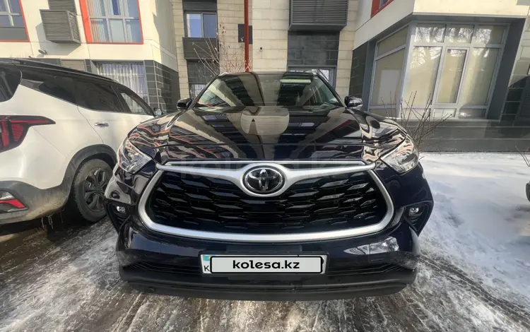 Toyota Highlander 2022 года за 25 300 000 тг. в Алматы