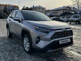 Toyota RAV4 2022 года за 19 500 000 тг. в Астана – фото 3
