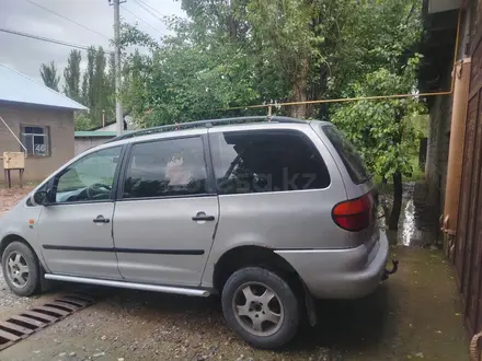 Volkswagen Sharan 1998 года за 1 450 000 тг. в Шымкент – фото 3