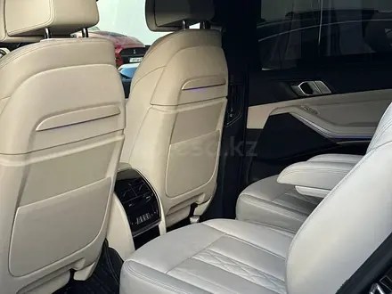 BMW X7 2022 года за 47 000 000 тг. в Шымкент – фото 14