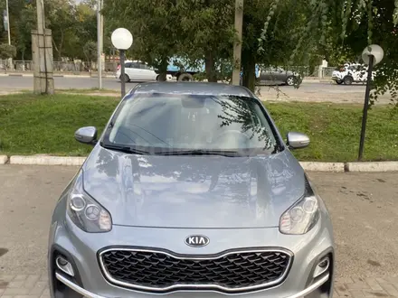 Kia Sportage 2021 года за 8 300 000 тг. в Уральск – фото 2