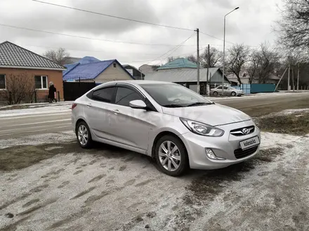 Hyundai Accent 2013 года за 6 000 000 тг. в Актобе – фото 8