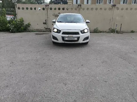 Chevrolet Aveo 2013 года за 3 900 000 тг. в Усть-Каменогорск – фото 2