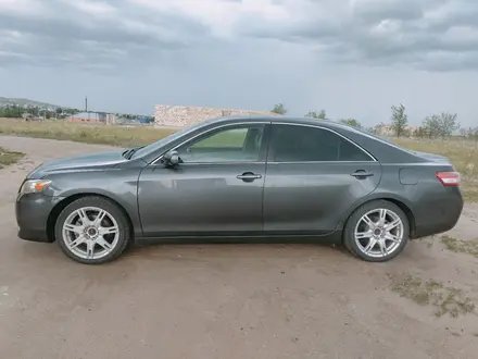 Toyota Camry 2011 года за 5 000 000 тг. в Актобе