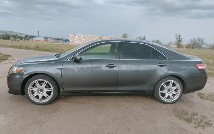 Toyota Camry 2011 года за 5 000 000 тг. в Актобе