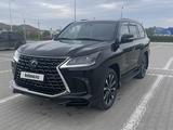 Lexus LX 570 2021 года за 71 000 000 тг. в Астана