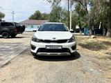 Kia Rio X-Line 2018 года за 7 000 000 тг. в Атырау