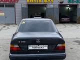 Mercedes-Benz E 230 1991 года за 1 500 000 тг. в Кызылорда – фото 2