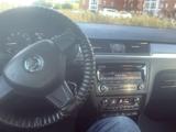 Skoda Rapid 2015 года за 3 700 000 тг. в Уральск – фото 2