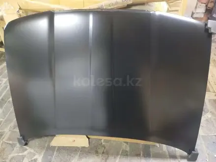Капот Skoda Octavia за 1 000 тг. в Астана