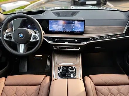 BMW X5 XDrive 40i 2026 года за 64 499 210 тг. в Алматы – фото 8