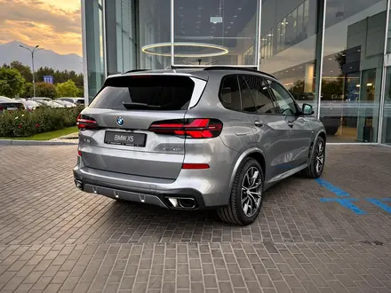 BMW X5 XDrive 40i 2026 года за 64 499 210 тг. в Алматы – фото 6
