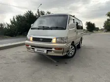 Toyota HiAce, 1996