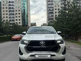 Toyota Hilux 2023 года за 27 000 000 тг. в Алматы