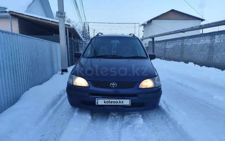 Toyota Spacio 1997 годаfor2 100 000 тг. в Алматы