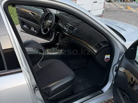 Mercedes-Benz E 350 2006 года за 6 900 000 тг. в Алматы – фото 4