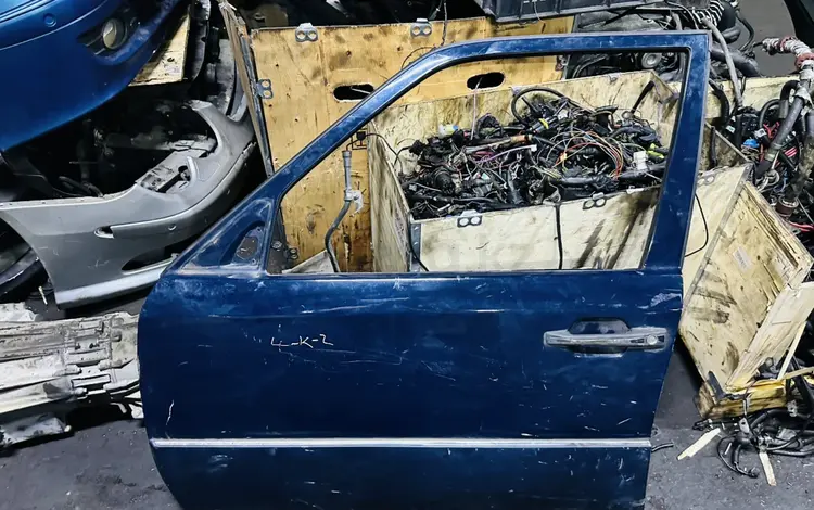 W124 передний левый дверьүшін25 000 тг. в Алматы