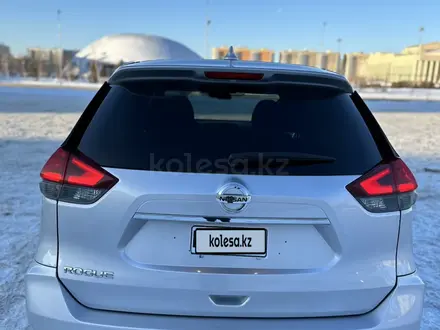 Nissan Rogue 2017 года за 7 500 000 тг. в Уральск – фото 5