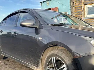 Chevrolet Cruze, 2010