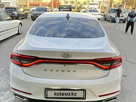 Hyundai Grandeur 2018 года за 12 400 000 тг. в Алматы – фото 5