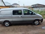 Hyundai Starex 2003 годаүшін2 300 000 тг. в Астана – фото 2